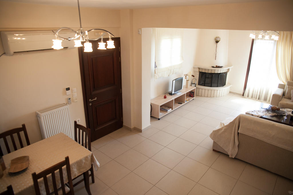 Venetiko Villas Nafpaktos Bagian luar foto