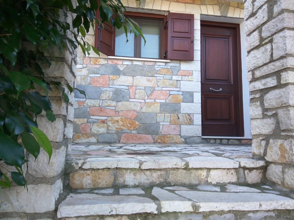 Venetiko Villas Nafpaktos Bagian luar foto