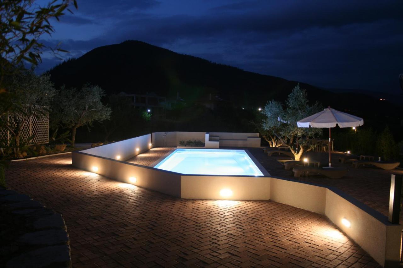 Venetiko Villas Nafpaktos Bagian luar foto