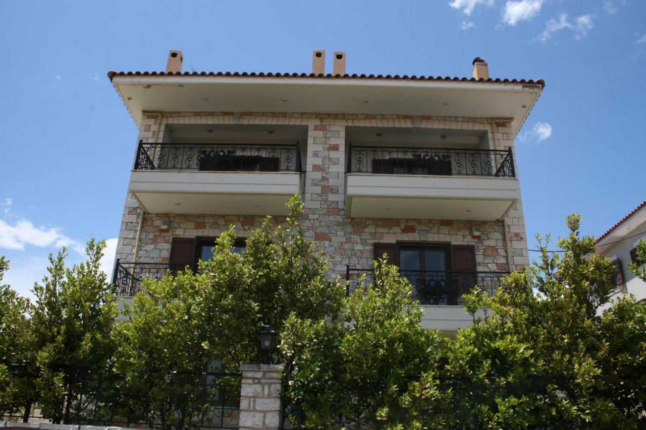 Venetiko Villas Nafpaktos Bagian luar foto