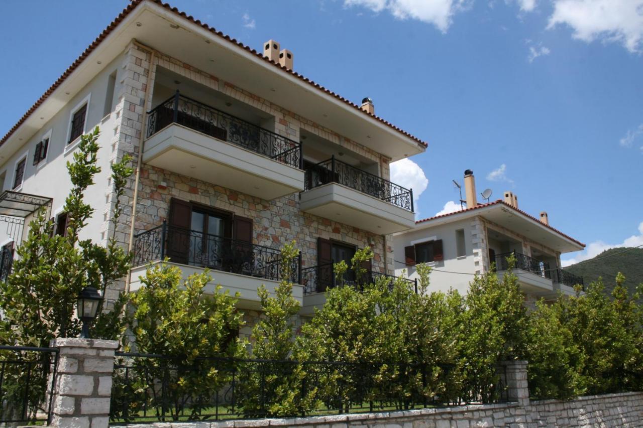 Venetiko Villas Nafpaktos Bagian luar foto